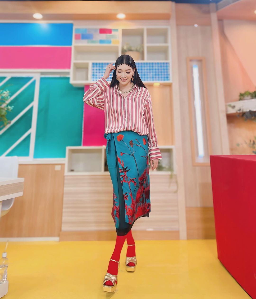 アンミカの奇抜すぎるファッションがカッコいいと話題に👀❣️