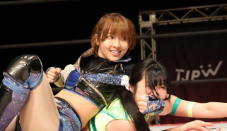 「まだまだいくぞぉー！」長谷川美子、藤沢大会での勝利に闘志全開ショット公開