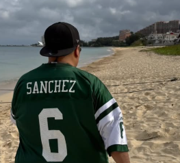 豊ノ島、沖縄を満喫中！「結婚式前に食べすぎてヤバい！」