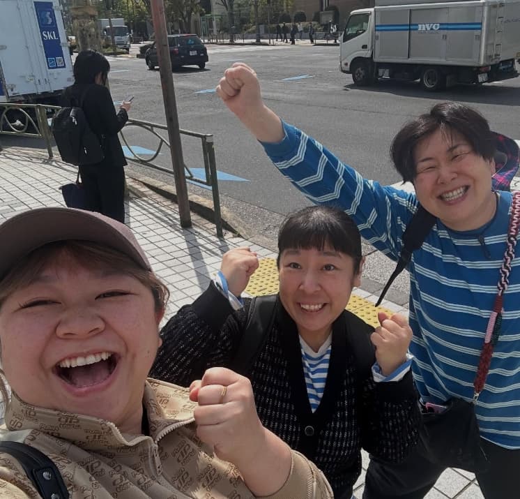 「餃子目指して2時間半！笑」女芸人3人の“餃子遠足”が完全に青春すぎた