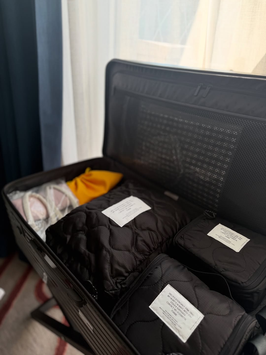 井上康生と訪れたハンガリーの美しいオフショットを公開　異国情緒漂う姿に反響