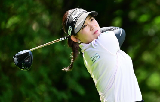 吉本ひかる、北海道での滞在ショットを公開しファン注目