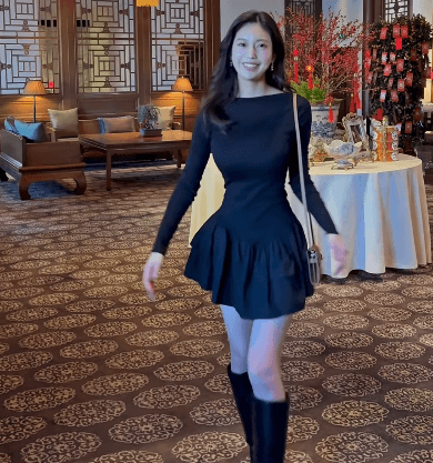 「ぅわ～おーっ！さすが令和のリアル峰不二子ー」阿部なつき、”中華美女っぽく歩いてみた”ムービーにファン悶絶！