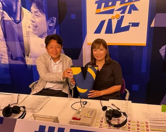 歓喜広がる！元日本代表竹下佳江、世界バレー決勝Tで熱血解説