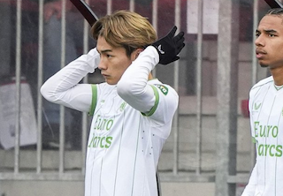 上田綺世、限られたプレータイムで価値を示せるか