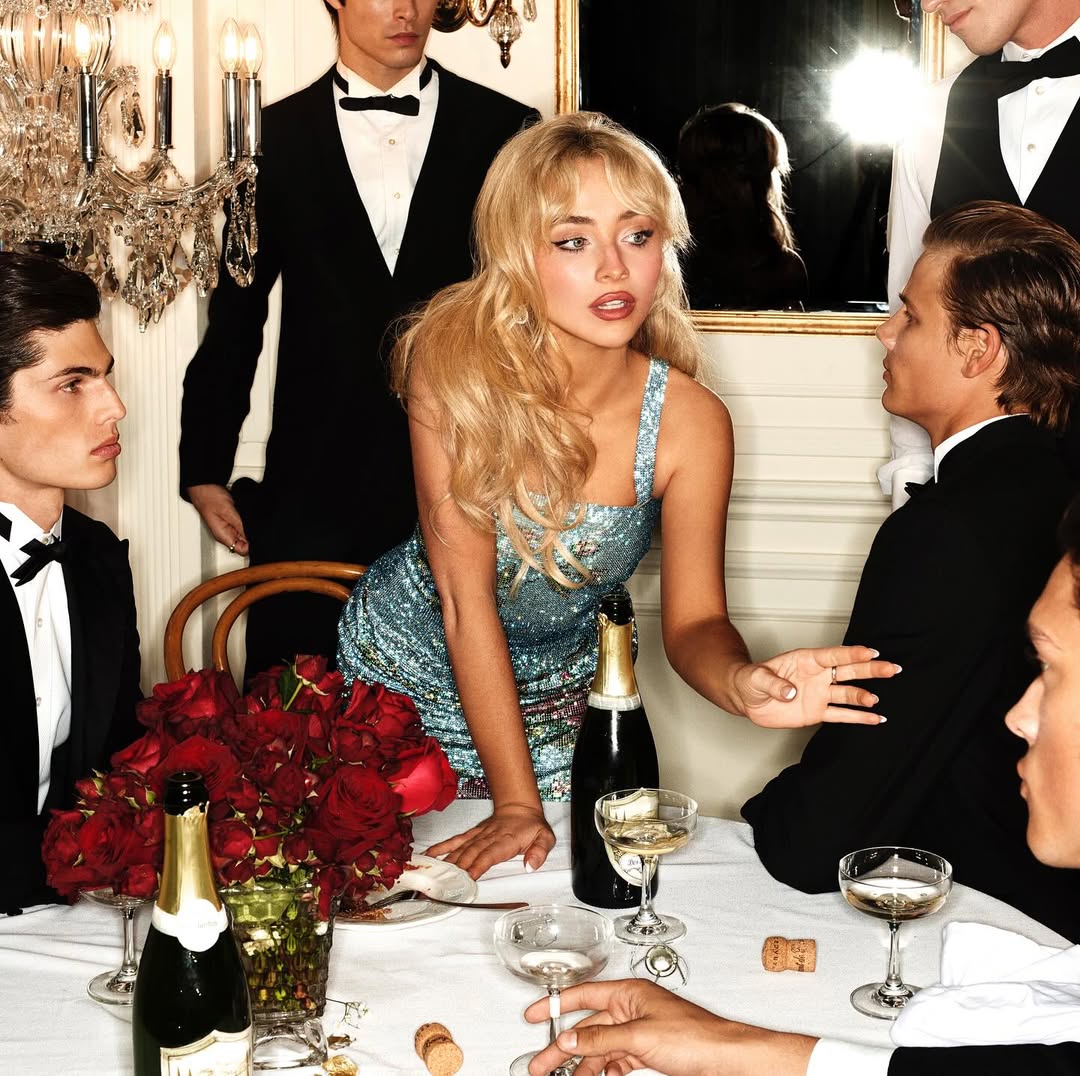 サブリナ・カーペンター、豪華パーティー風ビジュアルで限定バイナルを発表