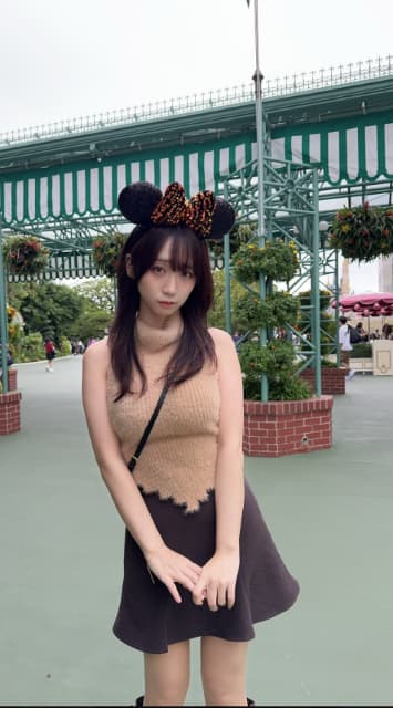 「か、か、か、かわいすぎる！」グラビアアイドルがディズニーのカチューシャで”きゅるん”