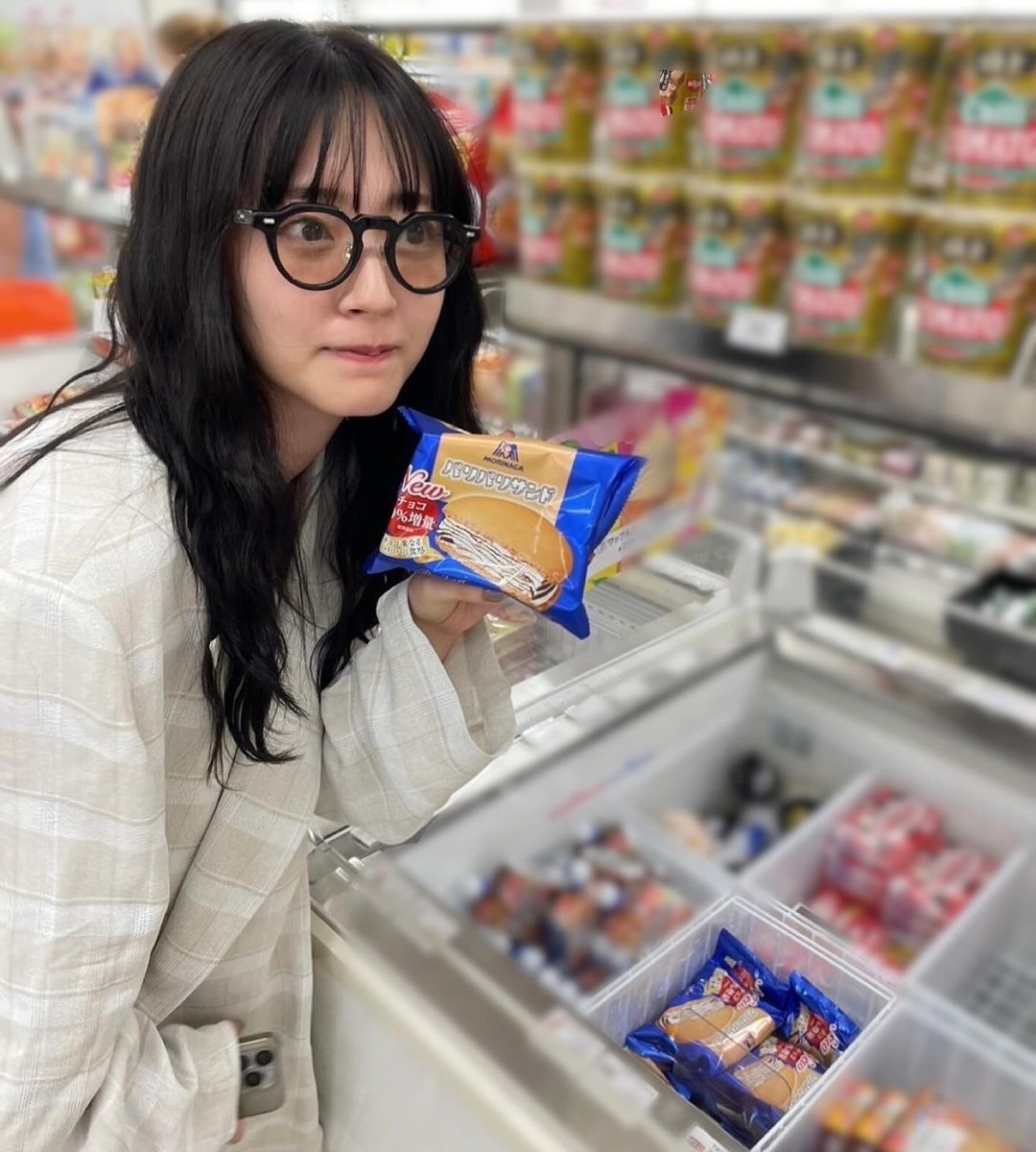 奇跡の30歳と話題の鈴木愛理 パリパリサンドWeb CMに出演！