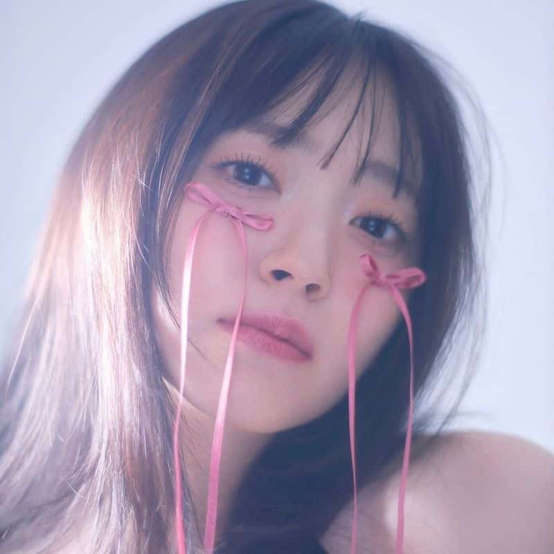 鈴木愛理の”人力フィルター”が似合いすぎてると話題に「リボンの妖精ですか？」