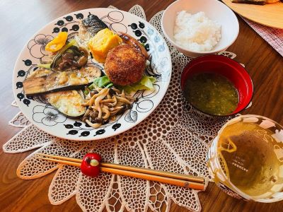 「素敵な姉妹ですね🥰」平愛梨が妹・祐奈の手料理を披露👀夫である長友もいいねを送り話題に✨