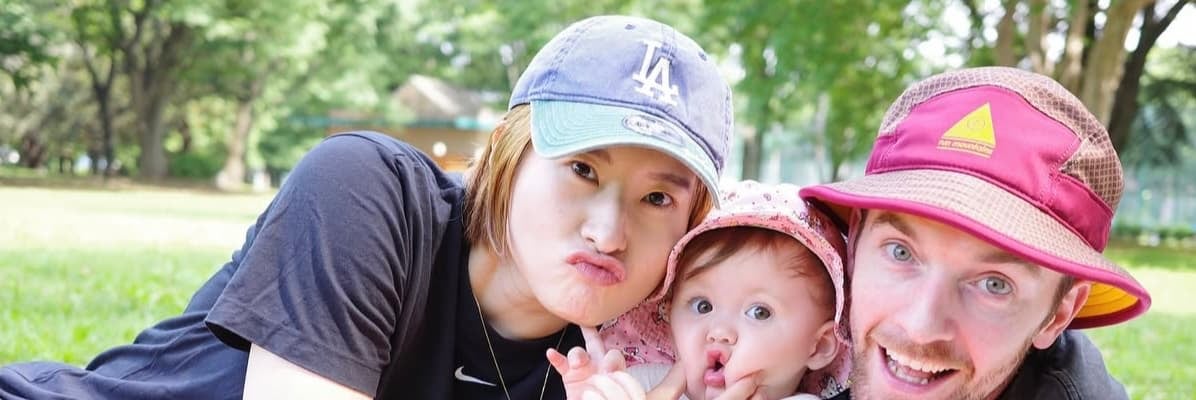 「みんな可愛い」アルバルク東京・ザック夫婦、娘との仲良し家族3ショットに反響！