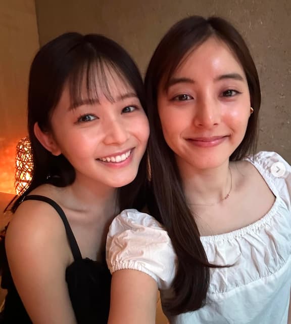 新木優子 美女2ショットが話題