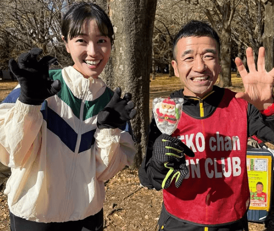 「てっせーらー！てっせーらー！」走る美女優の人脈のスゴさ…まさかの”小さな巨人”とコラボでファンの心に”昇竜拳”炸裂！