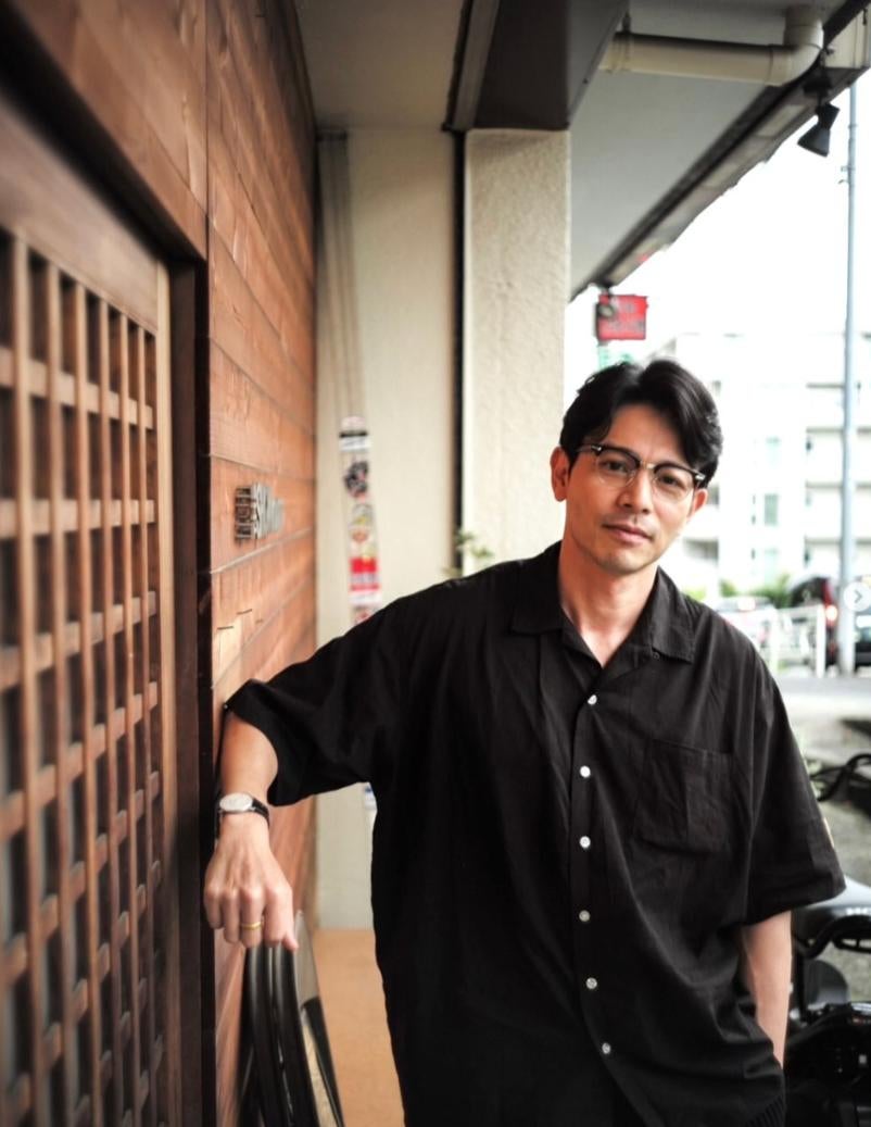 「昭和レトロに挑戦」吉沢悠、祖父の眼鏡で新境地開く