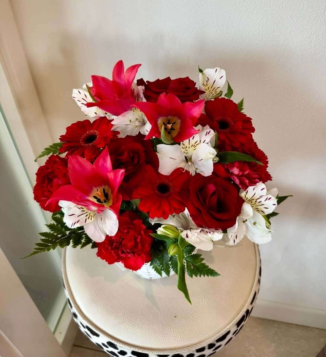 「夏木マリの朝の魔法」。花と言葉で心がほどけるおはようメッセージ