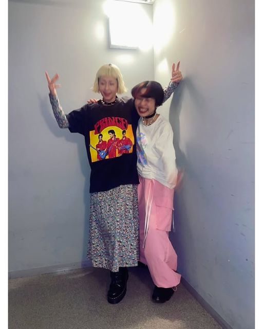 「大体の写真が、ブレている」木村カエラがはしゃぎ過ぎた⁉仲良しベーシストとわちゃわちゃ2Sが話題！