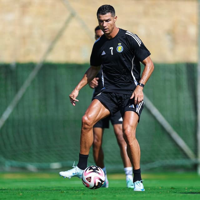 相変わらずかっこいい！Cロナウドが公開した写真に反響…！