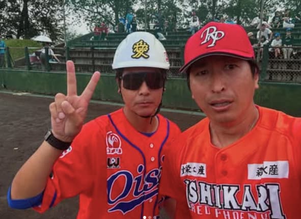 「面白コンビのお2人だー」元日本ハム・新垣勇人があの元プロ選手とのツーショットにファン爆笑