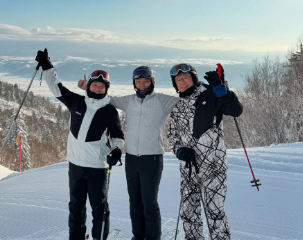 古田敦也、富良野スキー場で元日本代表にレッスンを受ける！「最高の旅」