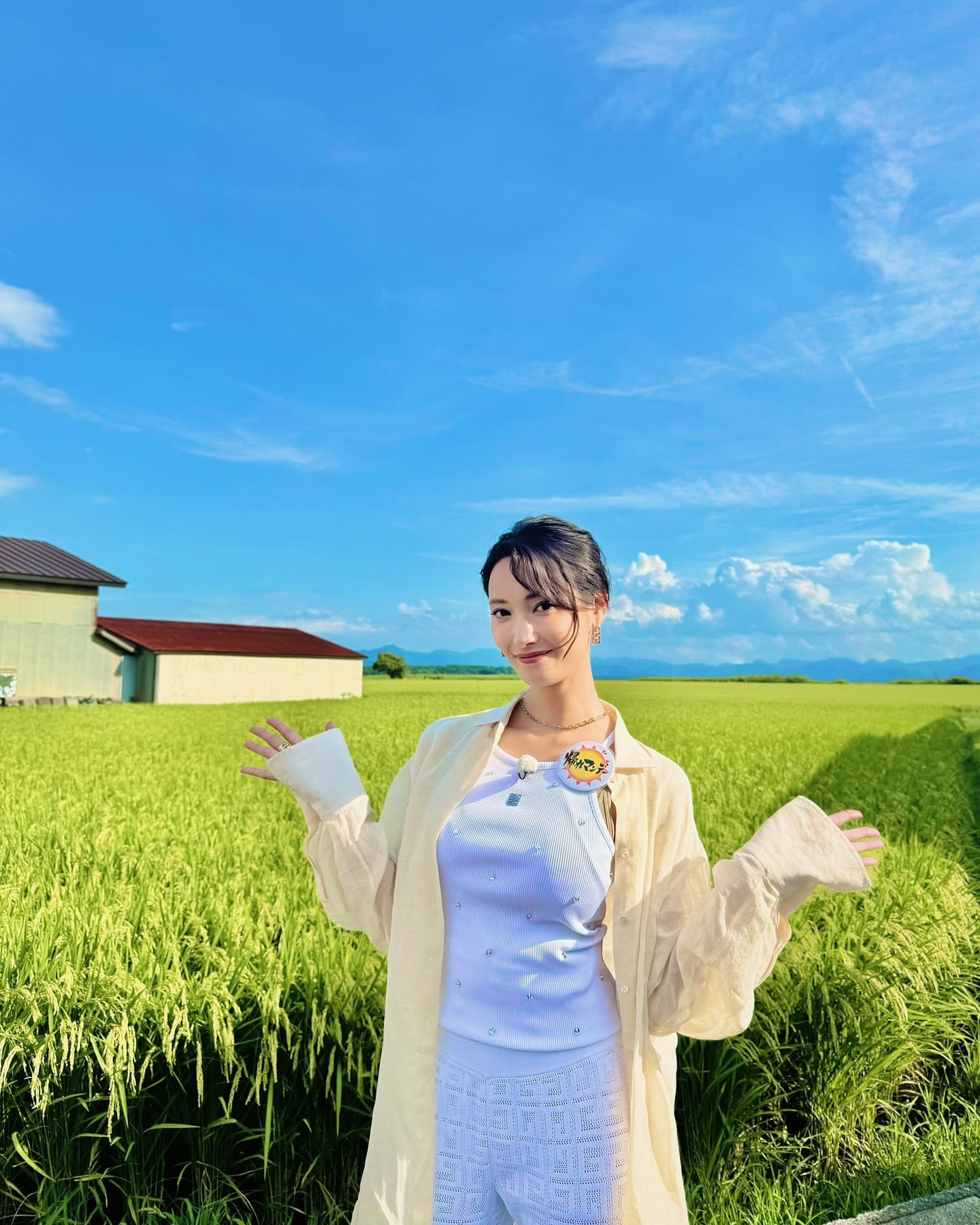 本物の晴れ女？菜々緒のバックに映る景色にファン驚嘆「晴れ女全開ぽいですね」