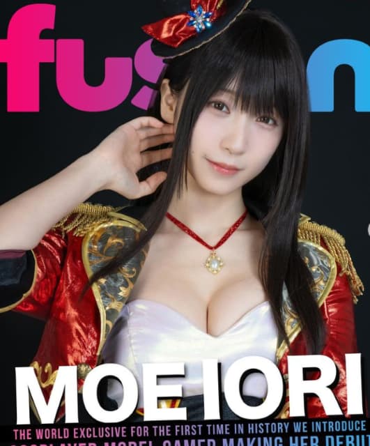 コスプレイヤー 伊織もえ FUSION雑誌の表紙を飾る！
