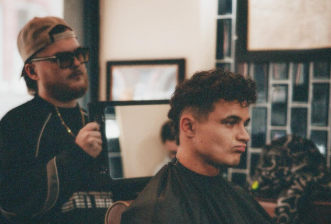 F1・「ノリス、新年初のヘアカット披露！」“マレット”継続にファン歓喜