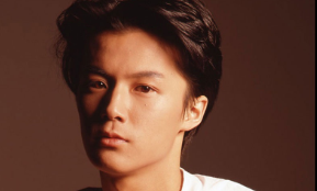 「君がいた。ギターがあった。」福山雅治、35周年に“原点の1枚”でファン涙