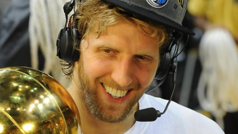 “伝説の41番”ダーク・ノビツキーが誕生日！ファン歓喜も球団との関係に波紋も…？