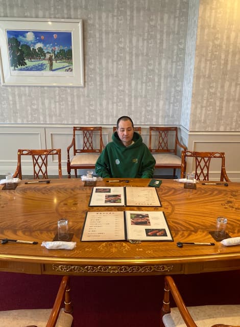 「部屋にもてあそばれてます。」スリムクラブ真栄田が収録の合間にクスッと小ネタ