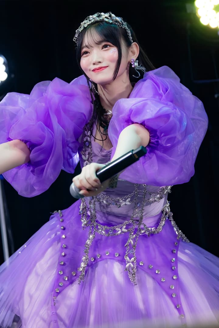 CUTIE STREET 真鍋凪咲 選手紹介 真鍋凪咲】 本日、21歳の誕生日。 💜真鍋凪咲(Nagisa