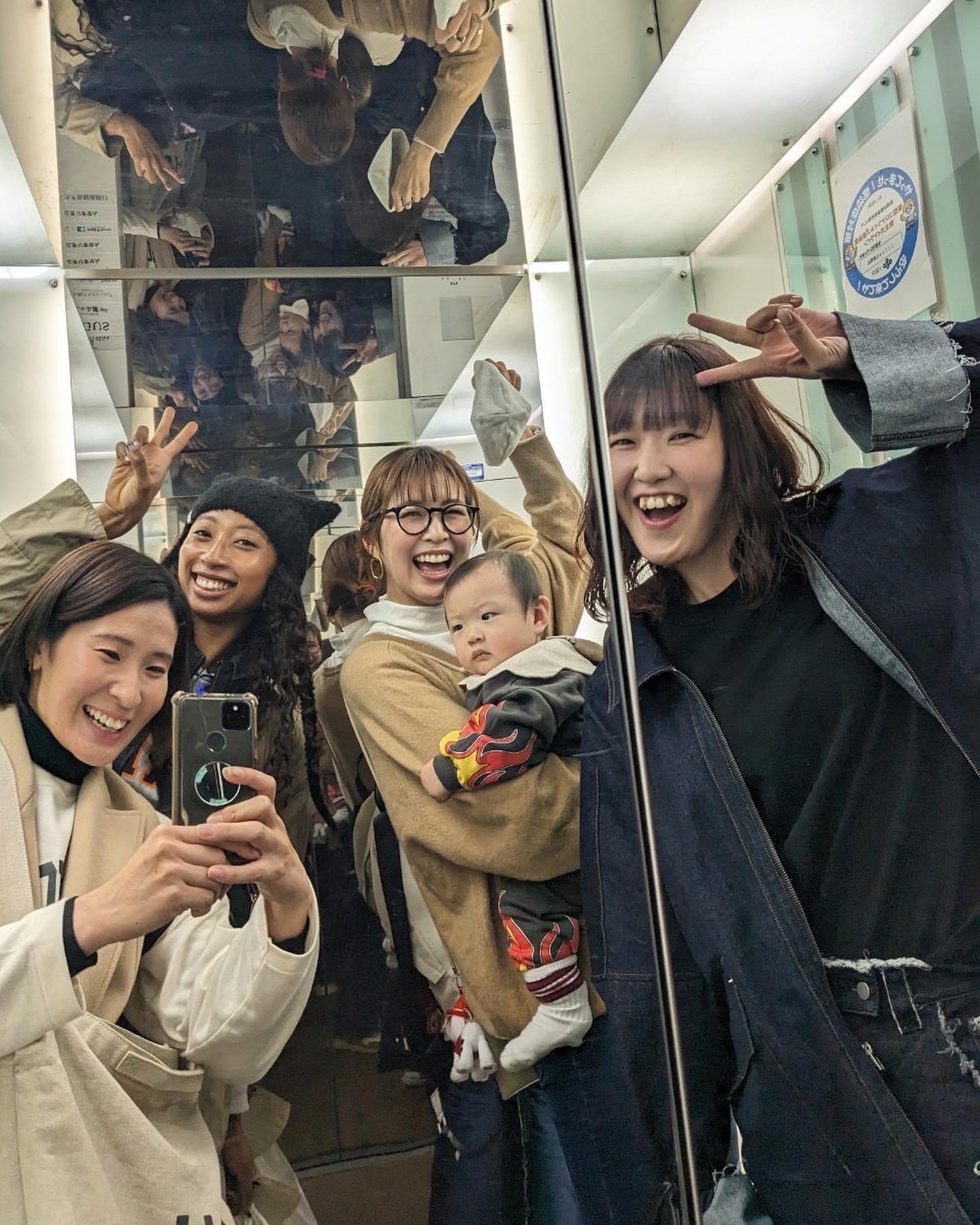 木村沙織が火の鳥NIPPONメンバーと女子会✨「皆んな，良い笑顔ですね🥰」