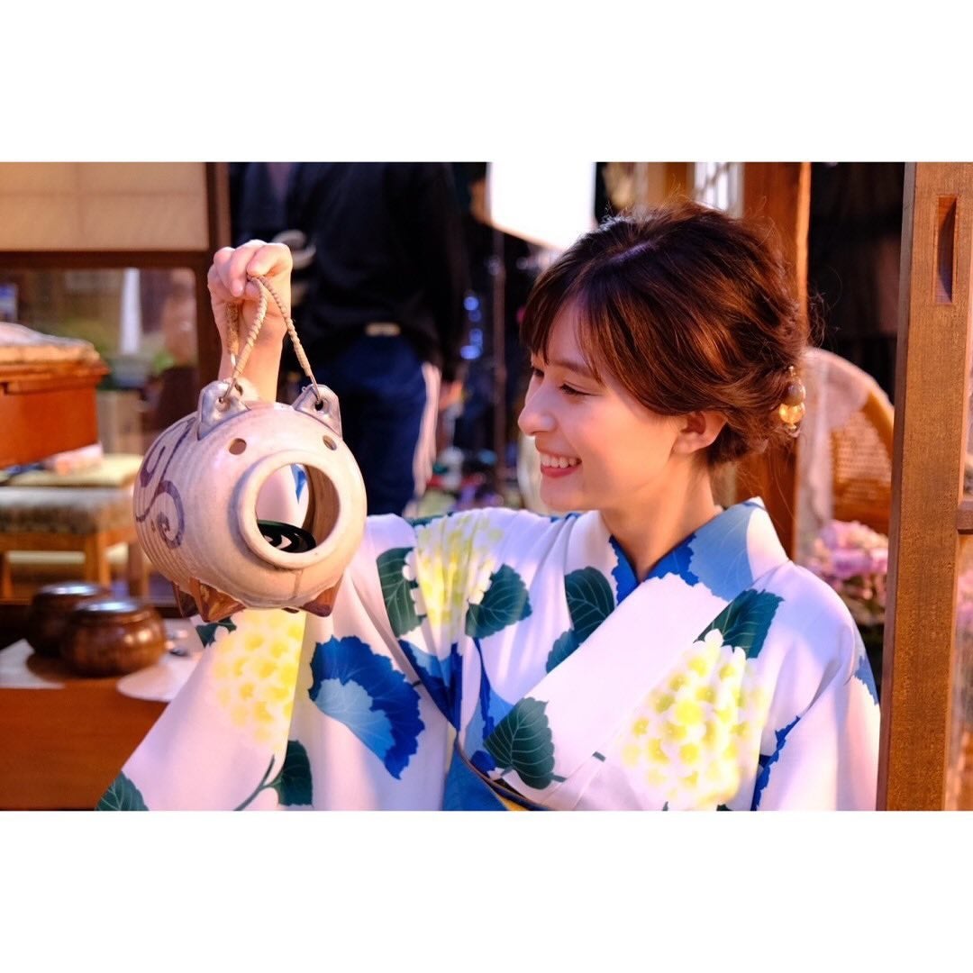 芳根京子、夏の終わりに浴衣姿を“滑り込み”投稿