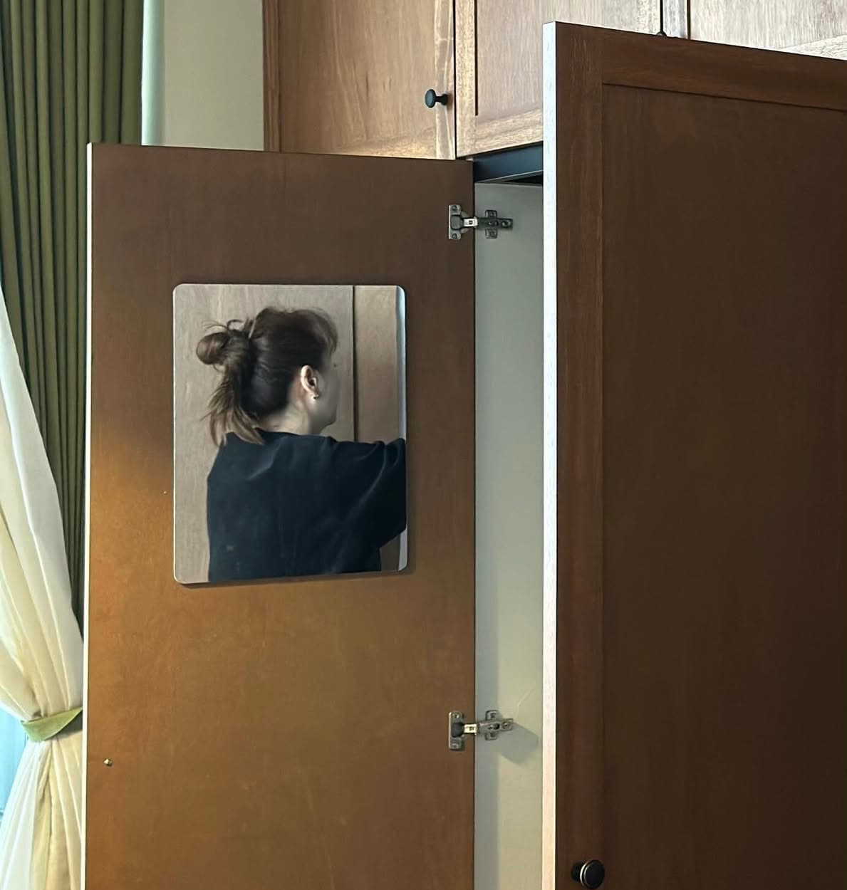 鏡越しに妻・藤本美貴を撮影した庄司智春にファン反響！「ミキティへの愛の溢れ方が 可愛い」