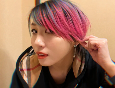 「最強で最美！」WWEアスカが披露した“ピアス×ヘアスタイル”の破壊力にファン熱狂！