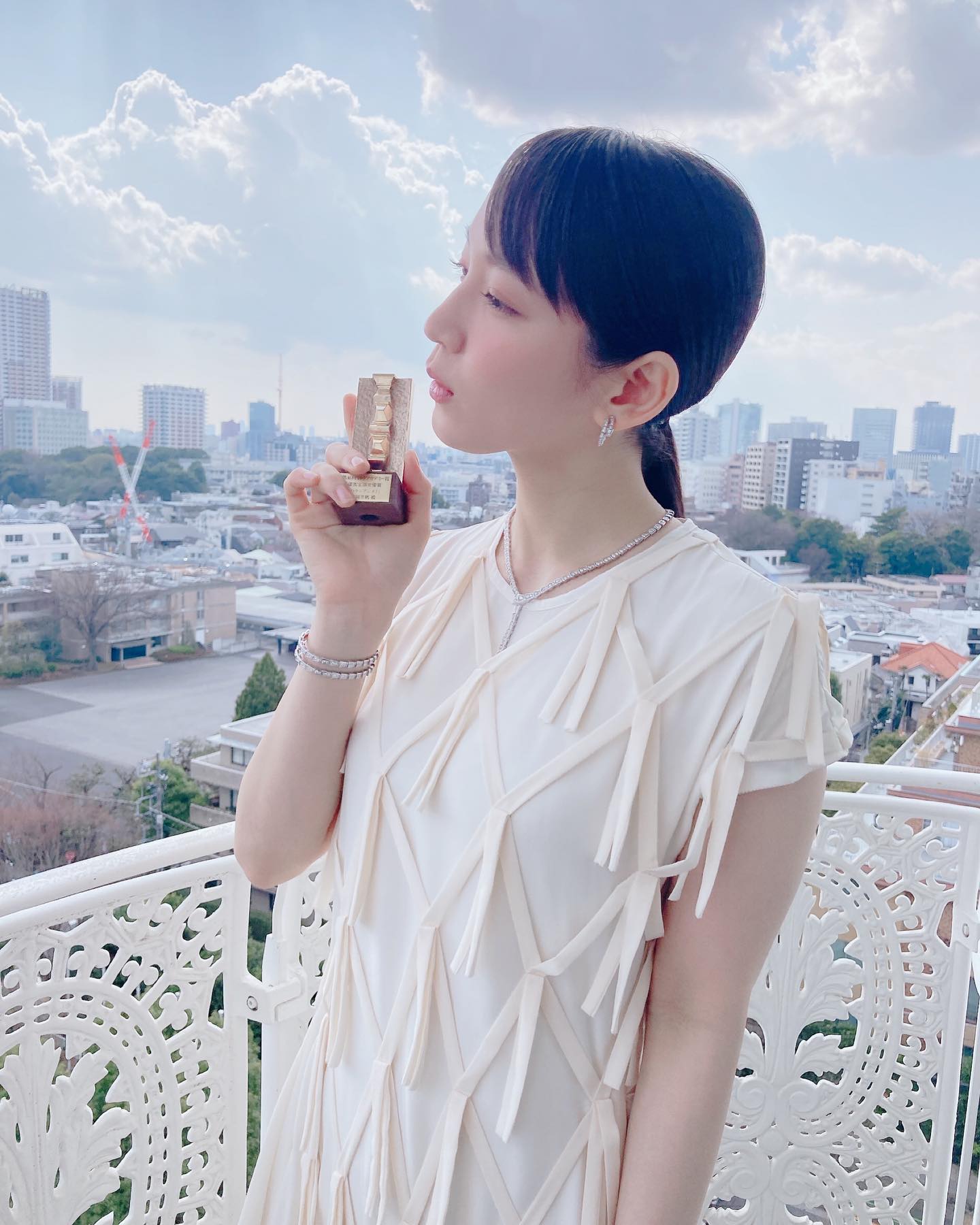 日本アカデミー主演女優賞受賞の吉岡里帆🙌ファン祝福✨