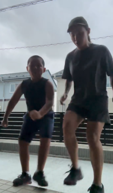 息子さんも十分すごいけど…