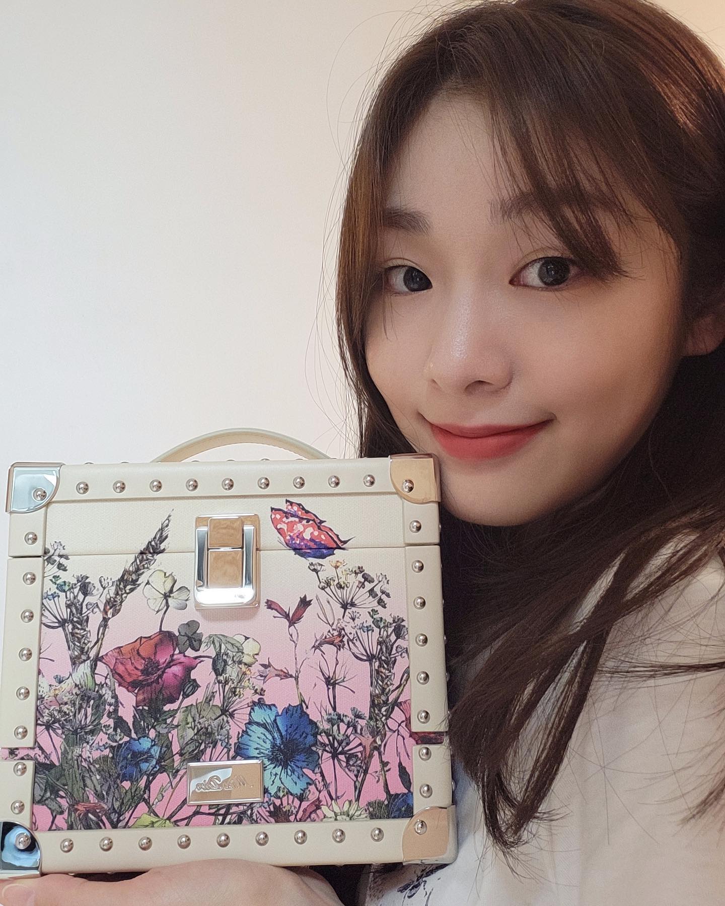 キム・ヨナさんの“ぱっちり二重”に「可愛すぎる」の声殺到👀🔥