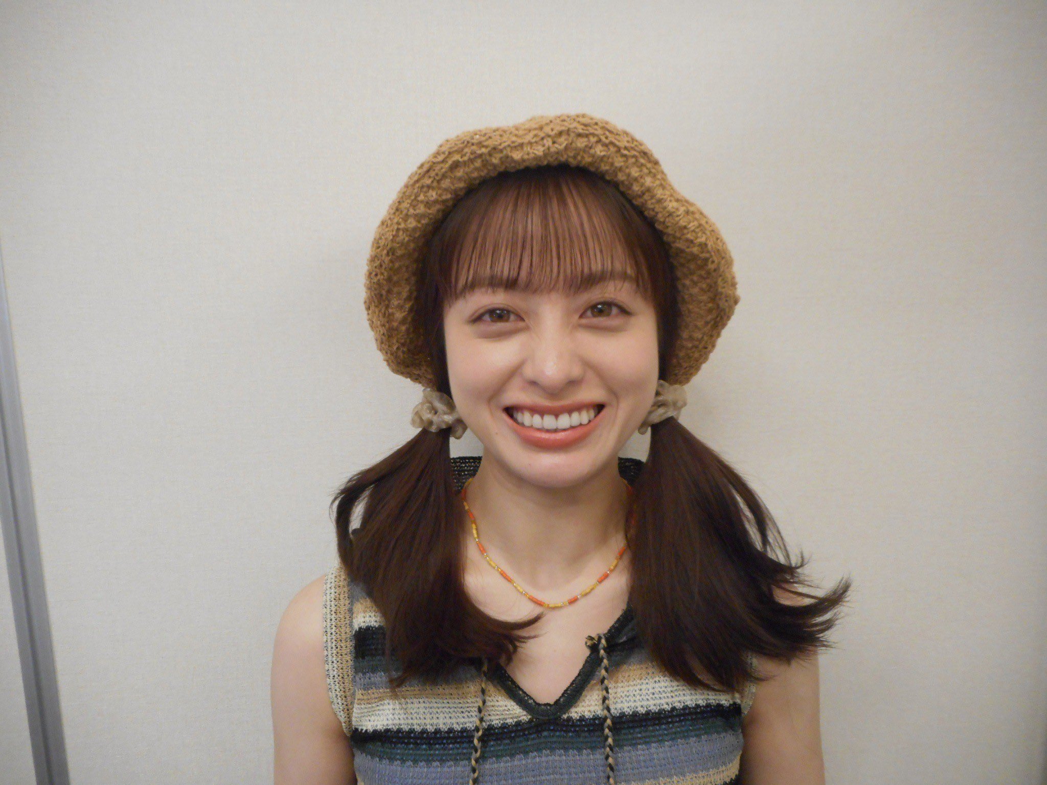 橋本環奈の茶目っ気たっぷりツインテールショットが可愛すぎる「トトロのメイちゃんみたい」