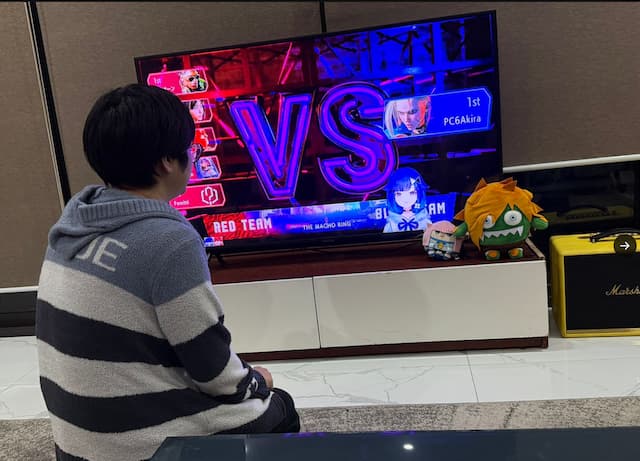 「つむ王さん、見てますよ。」ベトナム旅行中でもコーチングを欠かさないプロゲーマー・ふ〜ど