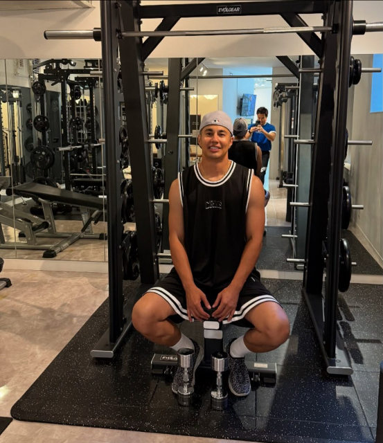 「筋トレパワー」4児の父・ユージ、