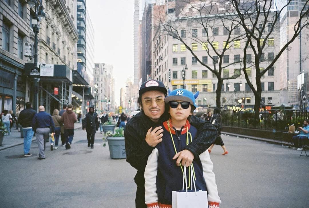 「こんなかっこいいお父さんだったら、友達に自慢しちゃいますね！！！」俳優・中尾明慶が息子との微笑ましいツーショット披露で成長の早さにしみじみ