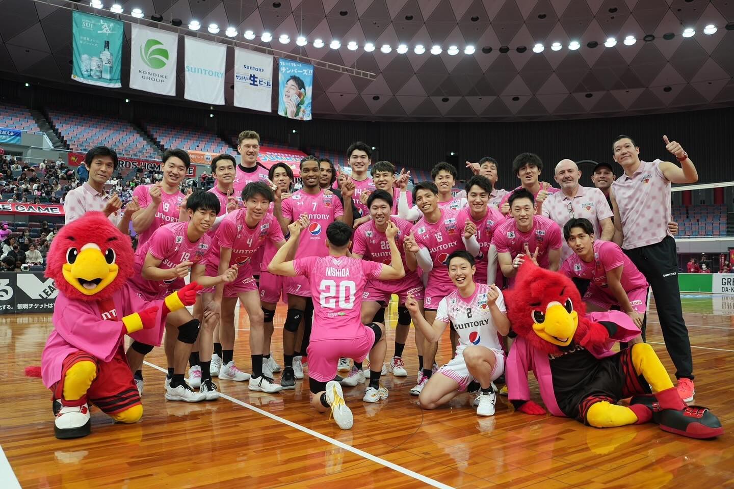 小野寺太志が20勝目を報告🏐バレンタイン仕様のユニフォームが話題に👀