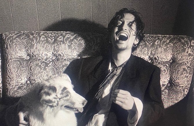 海外進出が噂されるKing Gnu・常田大希がアメリカでのショットを公開📸