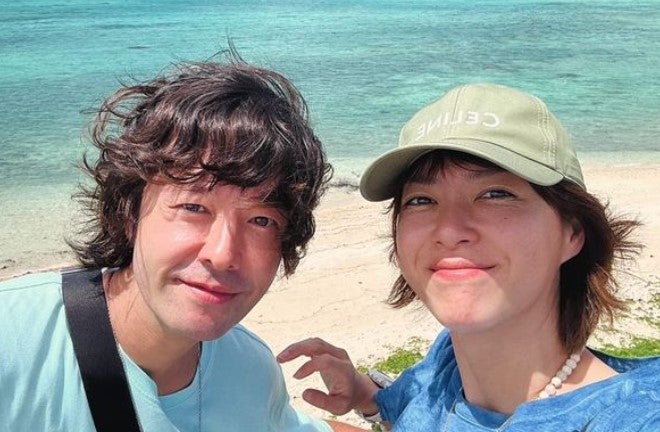 「何度見てもお似合いの夫婦」上野樹里 ミュージシャン夫と宮古島を満喫