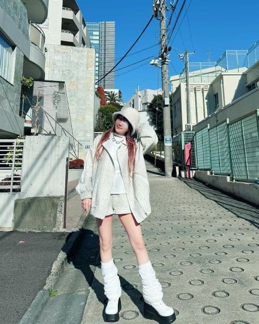 田中れいな、両目の不調でカラコンなしの裸眼ショットを公開！ファンからは”裸眼でも十分可愛い”の声