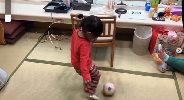 「やばい、蹴り出した」丸山桂里奈の娘が才能を開花させる！？