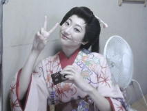 武田玲奈、大千穐楽に感謝！体調不良乗り越え「劇走江戸鴉」で再び舞台へ