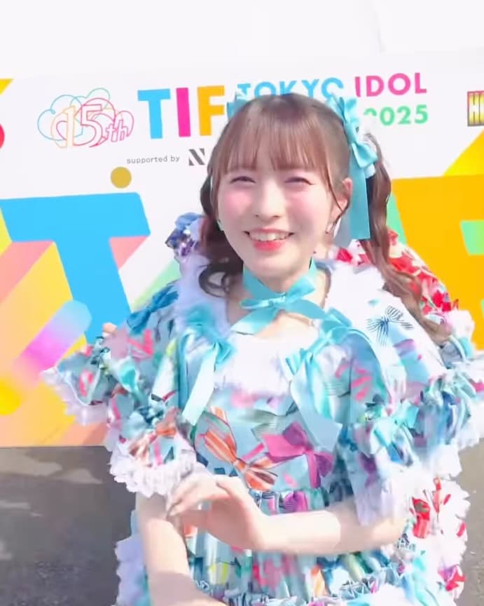 8人揃って満面の笑み！CUTIE STREET、デビュー1周年を噛み締める