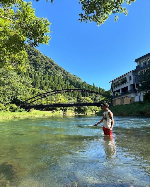 長渕剛が病院で麻酔？！大自然を楽しむ中で起きたまさかのアクシデント