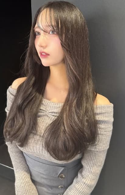 「大人ヘアなお姉さんどうですか〜」インフルエンサー・C h i y u 散髪後の写真にファンメロメロ！